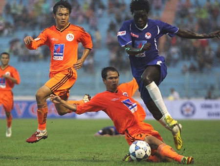 Sức mạnh vượt trội của SHB Đà Nẵng so với XMXT Sài Gòn