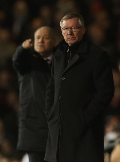 Alex Ferguson lo lắng khi suốt thời gian đầu hiệp 2, MU vẫn chưa thể có bàn thắng