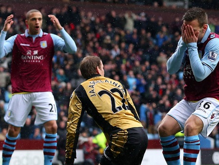 Và đội chủ nhà tiếp tục có màn trình diễn ấn tượng với chiến thắng 2-1