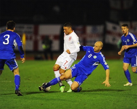 Anh “tàn sát” 8 bàn vào lưới San Marino - 2 San Marino quá yếu trước sức mạnh của Tam sư