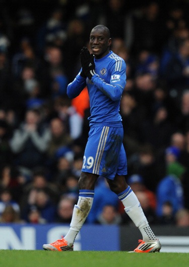 Carroll có một ngày thi đấu nhạt nhòa, anh cũng có vài cơ hội, nhưng lại xử lý rất tồi