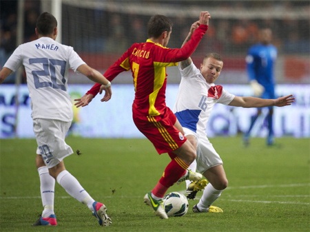 Van Persie lập cú đúp, Hà Lan đại thắng Romania - 3 Hà Lan đã hoàn toàn áp đảo trong hiệp 2