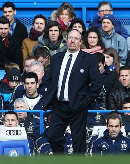 Tuy phải đối mặt với nhiều áp lực từ khán đài