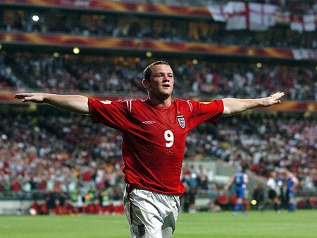 Từ đó Rooney đã chính thức có một suất trong đội hình của Tam sư