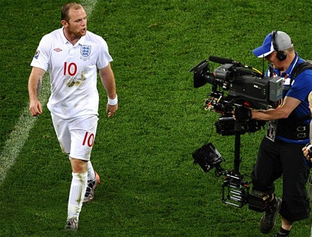 Từ đó Rooney đã chính thức có một suất trong đội hình của Tam sư