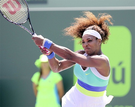 Sức mạnh của Serena vẫn vô địch trong các tay vợt nữ