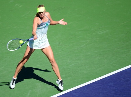 Khởi đầu không tốt, Djokovic vẫn thẳng tiến vào vòng 4 - 3 Sharapova vẫn giữ được phong độ ổn định
