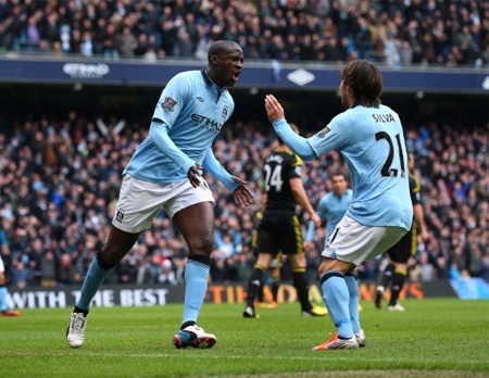 Man City để Yaya Toure tự lựa chọn chuyện đi hay ở - 2 Yaya Toure là cầu thủ quan trọng hàng đầu tại Man City
