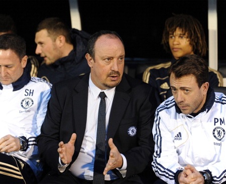 Benitez đêm nay sẽ phải chống lại Liverpool