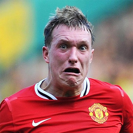 Các trạng thái cảm xúc trên gương mặt ngôi sao MU Phil Jones - 1 Phù Sa