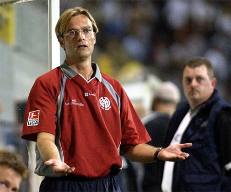 Juergen Klopp, vị thuyền trưởng tài ba của B.Dortmund - 2 Klopp ngày còn dẫn dắt Mainz 05