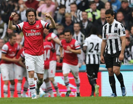 Đánh giá Premier League 2012/13: Từ Arsenal tới Man City - 1 Đánh giá