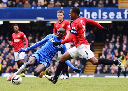 Chelsea cần 3 điểm để đòi lại vị trí thứ 3 từ tay Arsenal