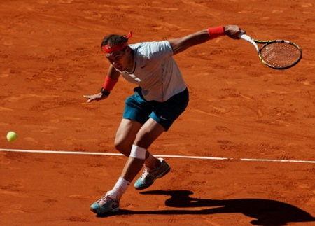 Nadal có trận chung kết thứ 7 liên tiếp
