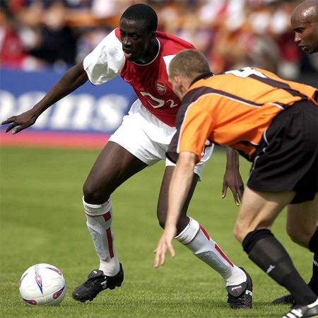 Các vụ chuyển nhượng hụt đáng tiếc nhất thế giới (phần 1) - 1 Yaya Toure đáng ra đã là người của Arsenal