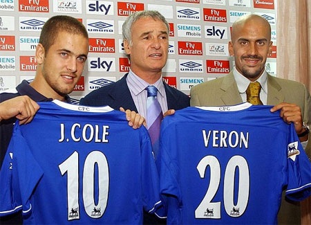 Nhiều hợp đồng bom tấn được đưa về Chelsea dưới thời Abramovich