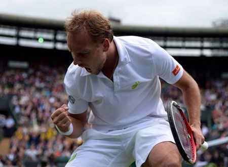 Rafael Nadal tiếp tục ôm hận tại Wimbledon - 1 Chiến thắng để đời của Darcis