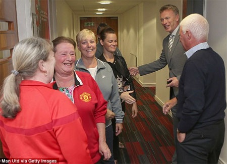 Sự chào đón nhiệt tình cho vị thuyền trưởng mới của Quỷ đỏ