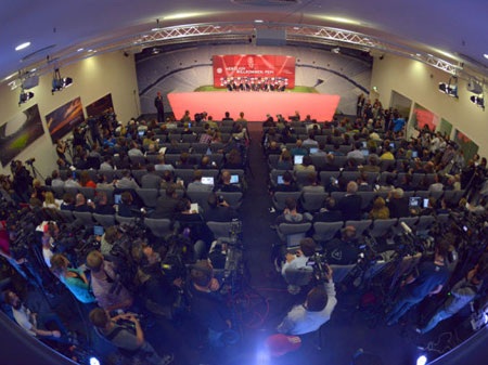 Quang cảnh buổi họp báo ra mắt tân huấn luyện viên của Bayern Munich