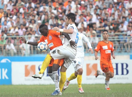 Vòng 14 V-League 2013: Phân định ngôi đầu - 1 Đà Nẵng sẽ có chuyến làm khách trước HN T&T, ảnh: Khánh Quang
