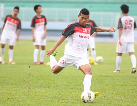 Vé xem trận U23 Việt Nam - U23 Myanmar: Thấp nhất 50.000 đồng - 1 Vé để xem U23 Việt Nam thi đấu với U23 Myanmar khá rẻ, ảnh: Sơn Dũng