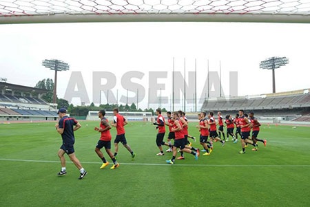 Thời tiết khi Arsenal bắt đầu buổi tập khá tốt