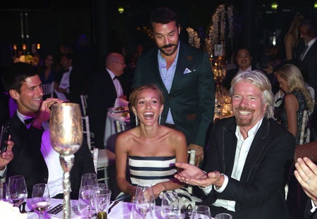 Vẻ quyến rũ của Ristic giúp cô dễ dàng chiếm được tình cảm của nhiều người