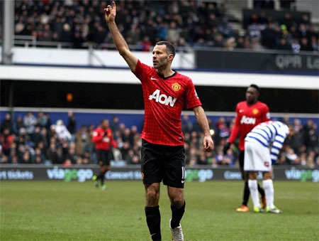 Ryan Giggs tiếp tục sự nghiệp tại MU, mùa giải 2012/13