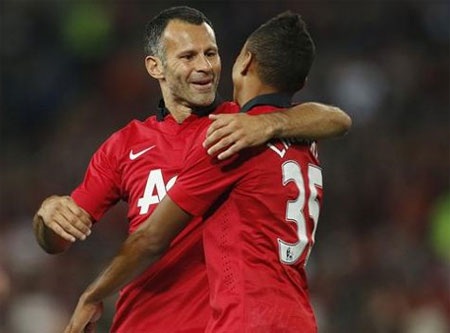 MU đại thắng A-League All Stars - 1 MU đã có chiến thắng đầu tiên trong tour du đấu Hè 2013