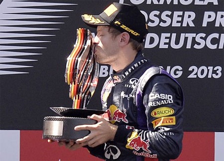 Chiến thắng tuyệt vời của Vettel