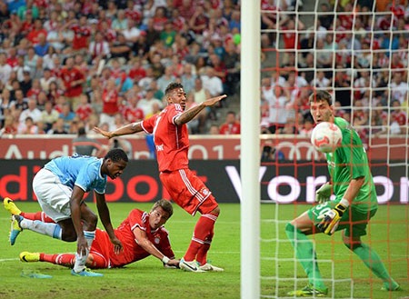 Mandzukic nâng tỷ số lên 2-1 cho Bayern Munich