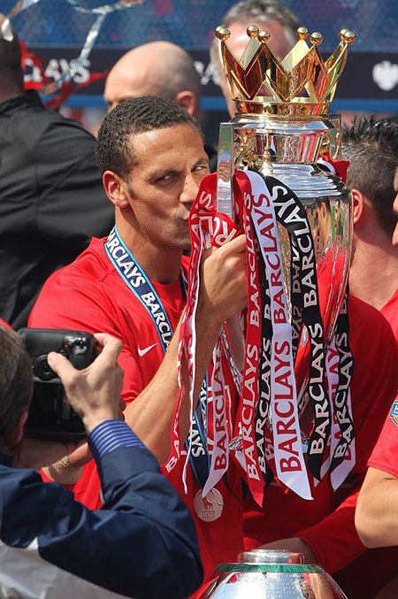 Chiếc cúp vô địch thứ 4 cùng MU tại Premier League ở mua giải 2008/09