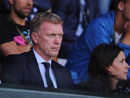 Moyes đang cần một ngôi sao lớn và quyết tâm chiêu mộ Fabregas