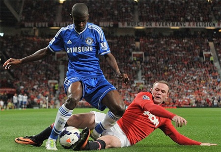 Chelsea hòa không bàn thắng trên sân MU - 2 Rooney đã có trận đấu khá năng nổ