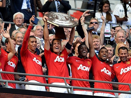 Cúp đầu tiên của mùa giải đã thuộc về MU