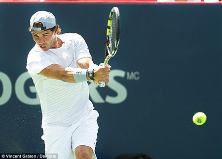 Nadal và Murray đi tiếp, Ferrer đã bị loại - 1 Nadal đã vào vòng 3