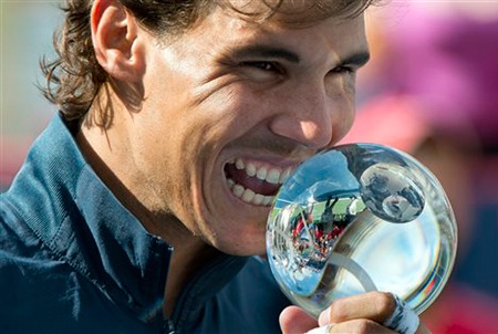 Nadal vô địch Rogers Cup 2013 - 1 Nadal đã có lần thứ 3 lên ngôi tại Rogers Cup