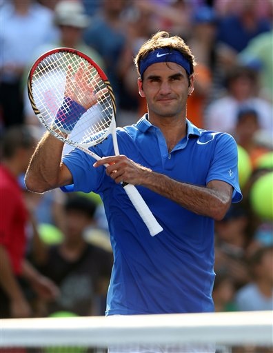 Federer dễ dàng vào vòng 3 - 2 Federer đã bắt bài được các pha giao bóng của đối thủ