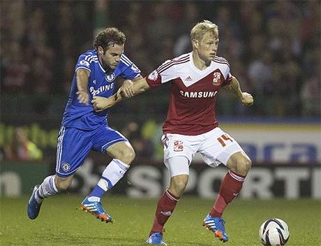 Chelsea nhàn nhã vượt qua chủ nhà Swindon - 3 Chelsea vượt trội hơn hẳn đội chủ nhà