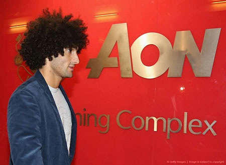 Fellaini mang áo số 31 tại Man Utd - 3 Fellaini đã nhanh chóng ra mắt MU