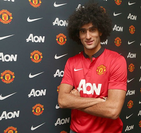 Fellaini mang áo số 31 tại Man Utd - 10 Fellaini trong màu áo của MU