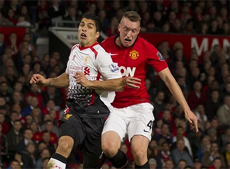 Những khoảnh khắc hài hước của “sao trẻ” MU, Phil Jones