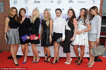 Dàn WAGs MU gặp mặt để gây quỹ làm từ thiện