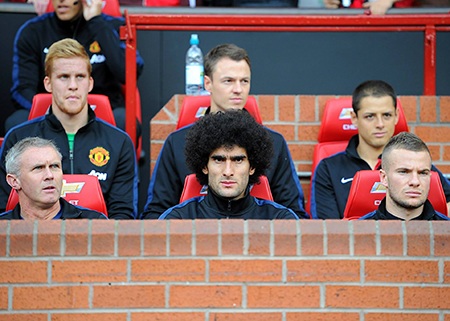 Fellaini có mặt trên băng ghế dự bị