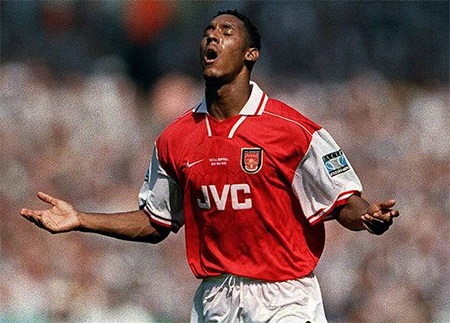 10 bản hợp đồng tốt nhất ở triều đại Wenger - 3 Wenger đã bất ngờ thuyết phục được