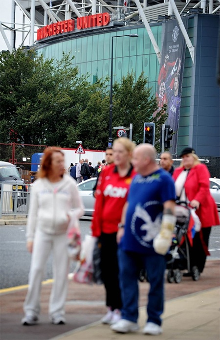 Cửa vào SVĐ Old Trafford