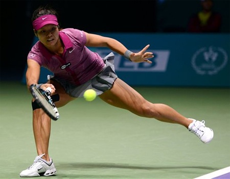 Serena Williams toàn thắng ở vòng bảng - 2 Li Na đang đứng đầu nhóm trắng sau 2 trận toàn thắng