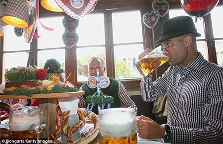 Guardiola tại lễ hội bia ở Oktoberfest