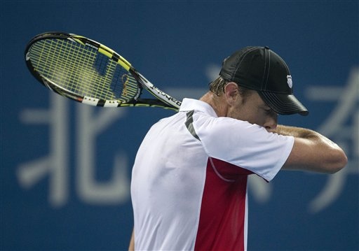 Djokovic tốc hành vượt qua vòng tứ kết - 2 Trận đấu đáng thất vọng của Querrey