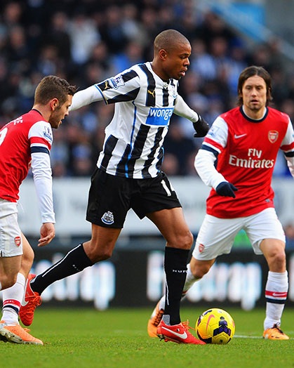 Remy là mũi nhọn cao nhất của Newcastle ở trận này